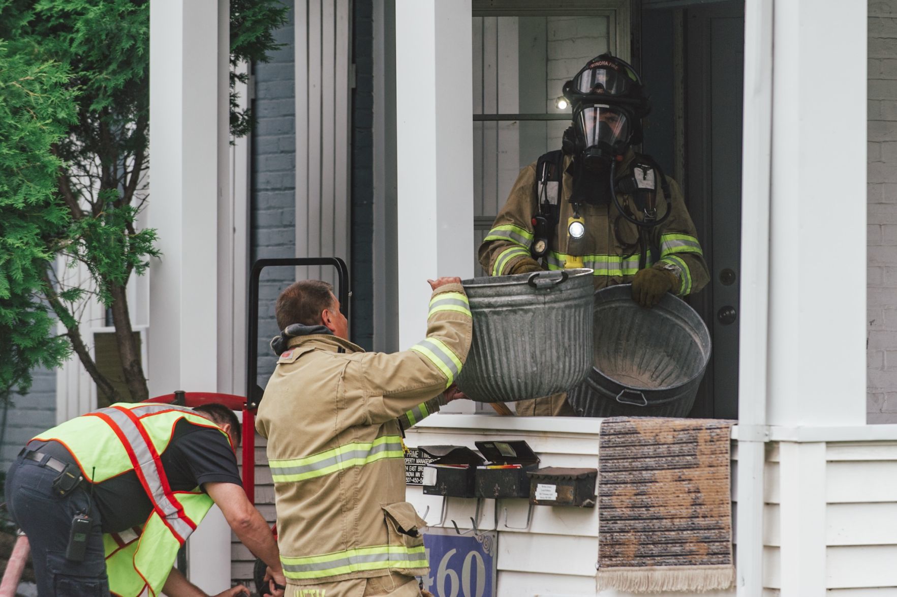 Fire on East Broadway 02